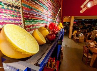 No Dia dos Namorados tem MPB Love no Quintal da Dê