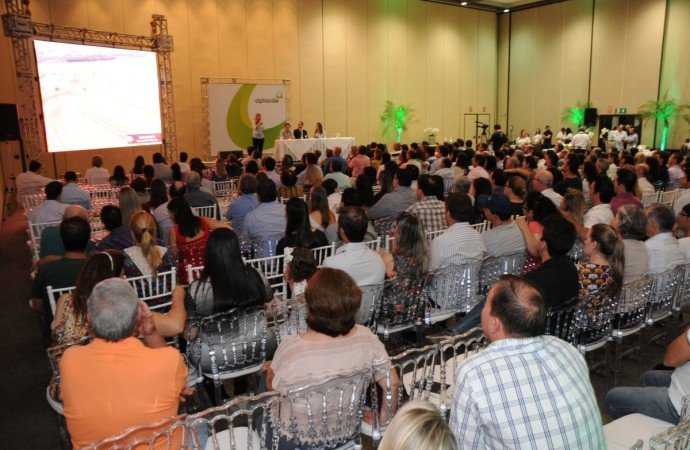 1º Alphaville de Uberlândia foi entregue nesta segunda (05)