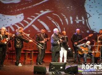 1ª show ‘Noites de Orfeu’ tem casa cheia em Uberlândia