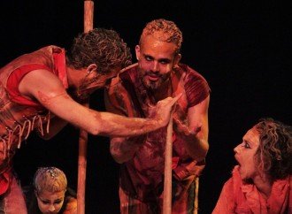 Temporada de Teatro Trupe de Truões continua em Uberlândia